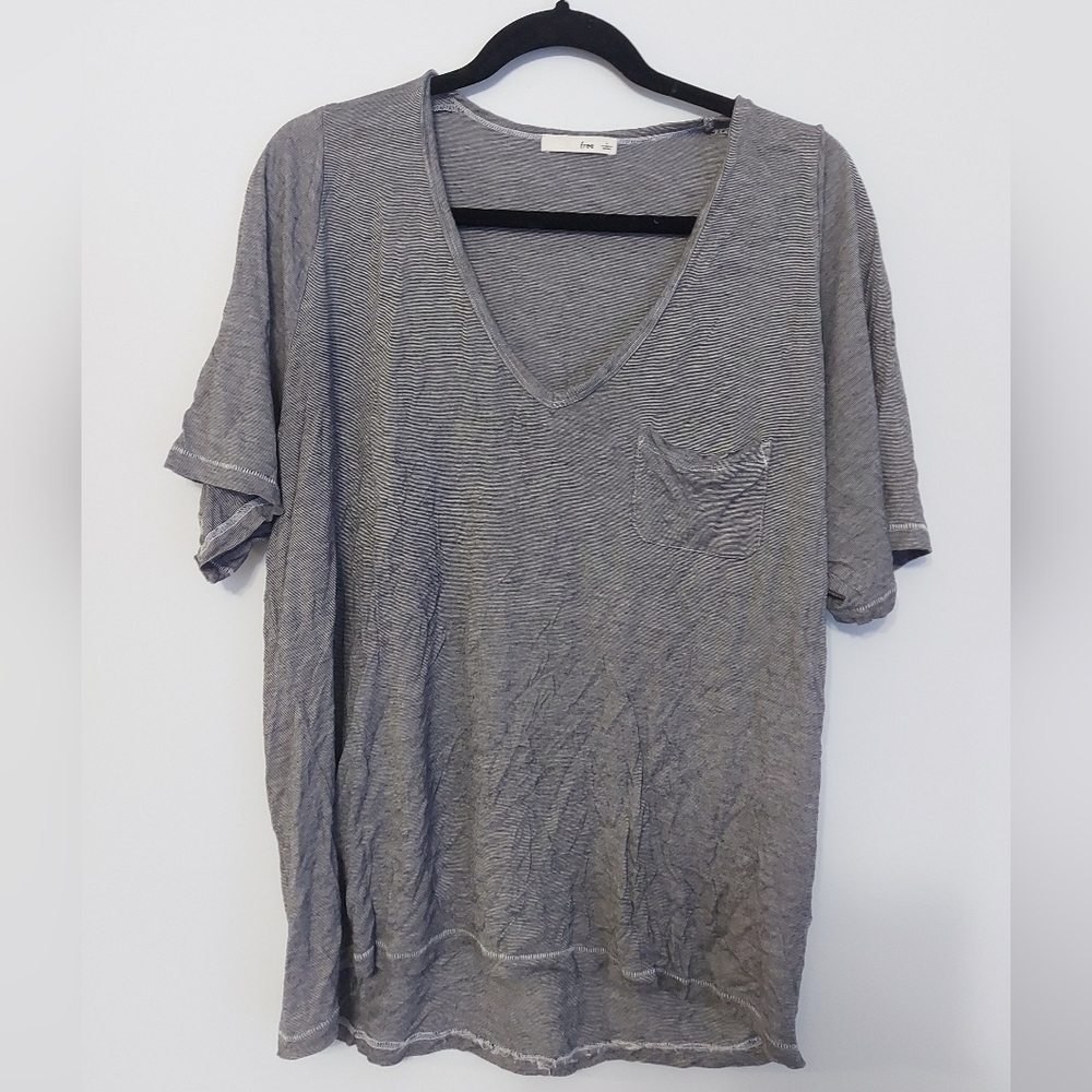 2/$10 WILFRED free shirt large grey